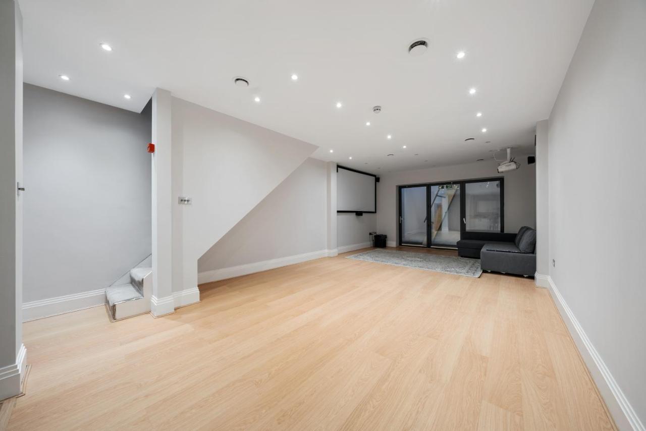 Modern 4 Bedroom Townhouse With Cinema Room In The Heart Of London Se1 Exterior photo